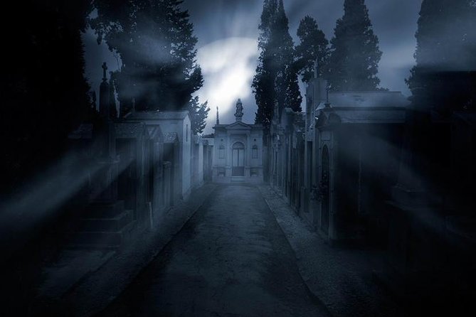 New Orleans Ghost Hunters 101 with Electronic Field Meter - Meeting at 941 Bourbon Street