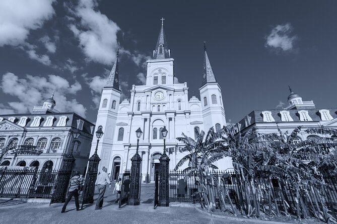 New Orleans Ghost Tour: Go Inside a Haunted Location - Jackson Square and the Cathedral