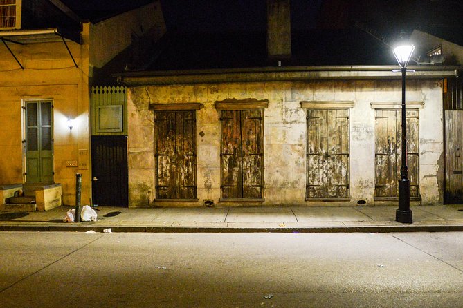New Orleans Ghost Tour: Go Inside a Haunted Location - The LaLaurie Mansion from the street