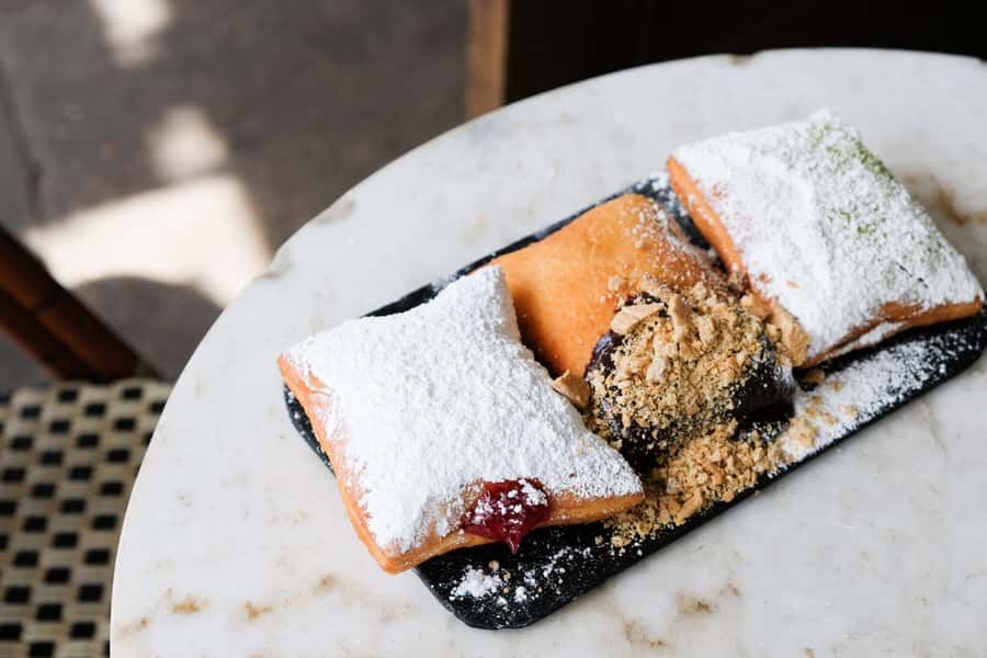 New Orleans: Guided Delicious Beignet Tour with Tastings - Key points at a glance