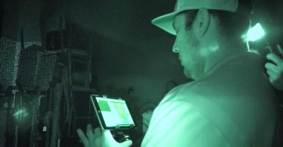 New Orleans: Guided Nighttime Ghost Hunt - Learning the paranormal equipment