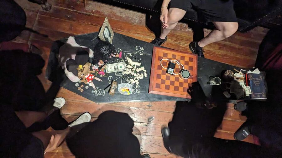New Orleans: Guided Nighttime Ghost Hunt - The second building and the best chance for interaction