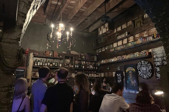 New Orleans Haunted History Ghost Tour - Why the French Quarter makes such a good ghost-tour setting