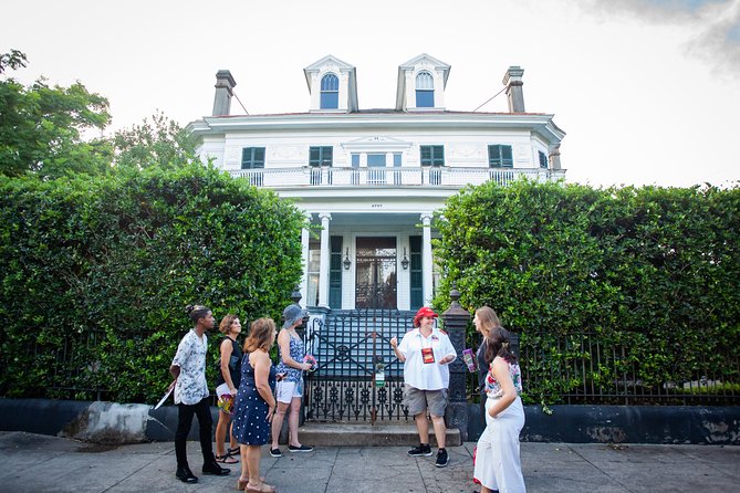 New Orleans Hop-On Hop-Off Unlimited Sightseeing Package - Timing, traffic, and the bus app