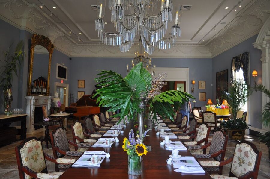 New Orleans: Houmas House Plantation Tour - Lunch at the estate restaurant