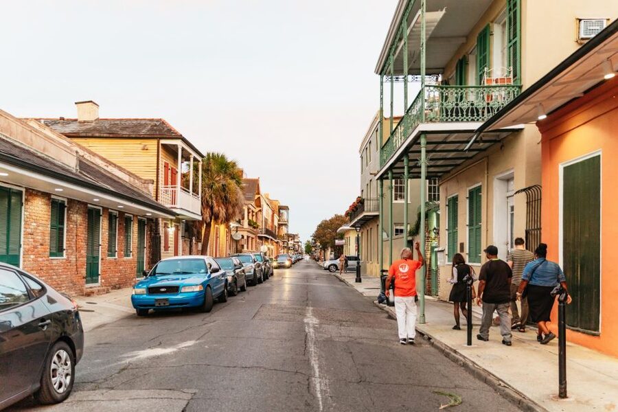 New Orleans: Jazz Roots Tour with Music, Culture & Drink - How much walking and music should you expect?