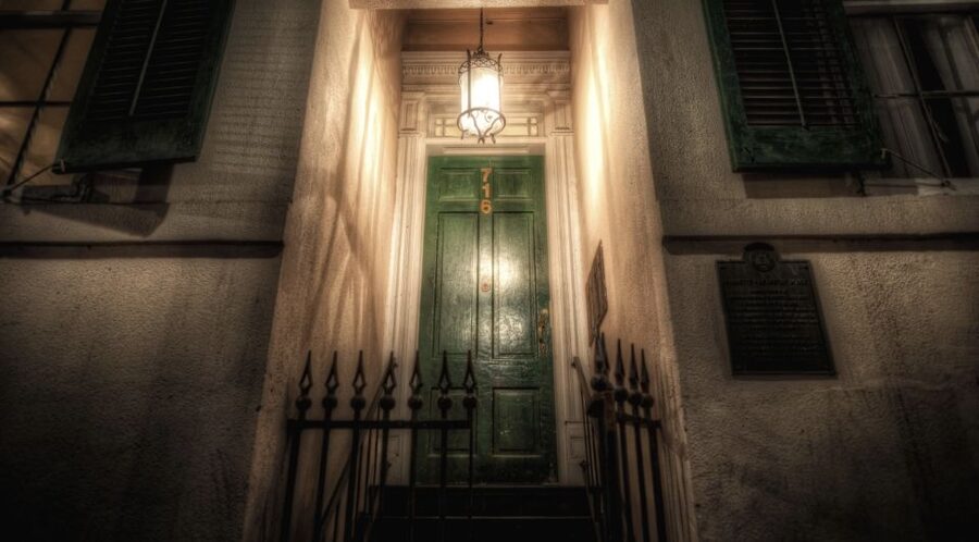 New Orleans: Killers and Thrillers Walking Tour - Meeting at 809 Royal Street