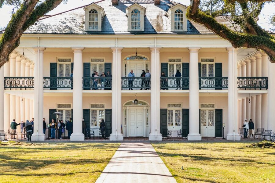 New Orleans: Oak Alley Plantation & Airboat Swamp Combo Tour - Who will get the most from this tour?