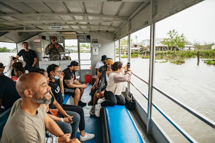 New Orleans: Oak Alley Plantation and Swamp Cruise Day Trip - The return ride and the cost of convenience