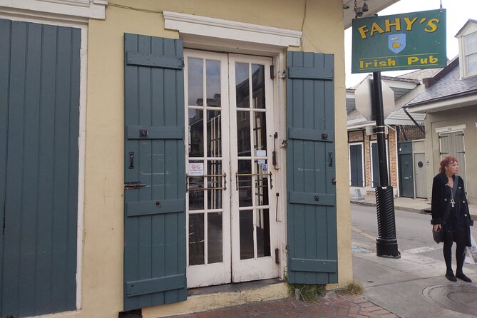 New Orleans Original True Crime Pub Crawl - Finishing at Bar Tonique on North Rampart Street