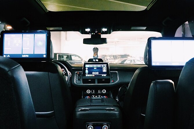 New Orleans Private Round-Trip Airport Transfer - Departure pickup is the part to check twice