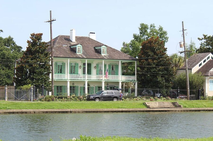 New Orleans: Scenic City Bike Tour - City Park brings open space and swampy views