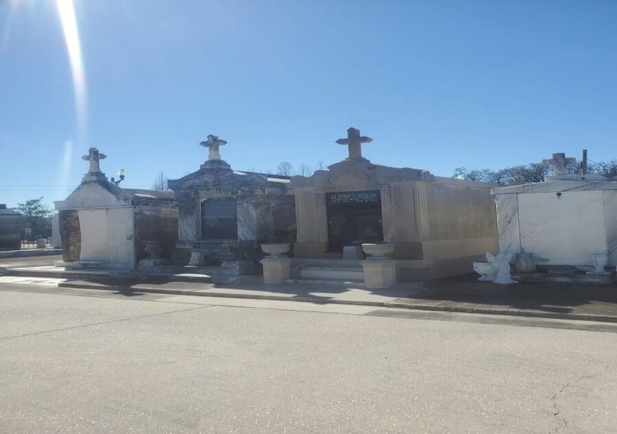 New Orleans: Secrets and Societies Cemetery Experience - Masonic Cemetery No. 1 and its unusual tombs