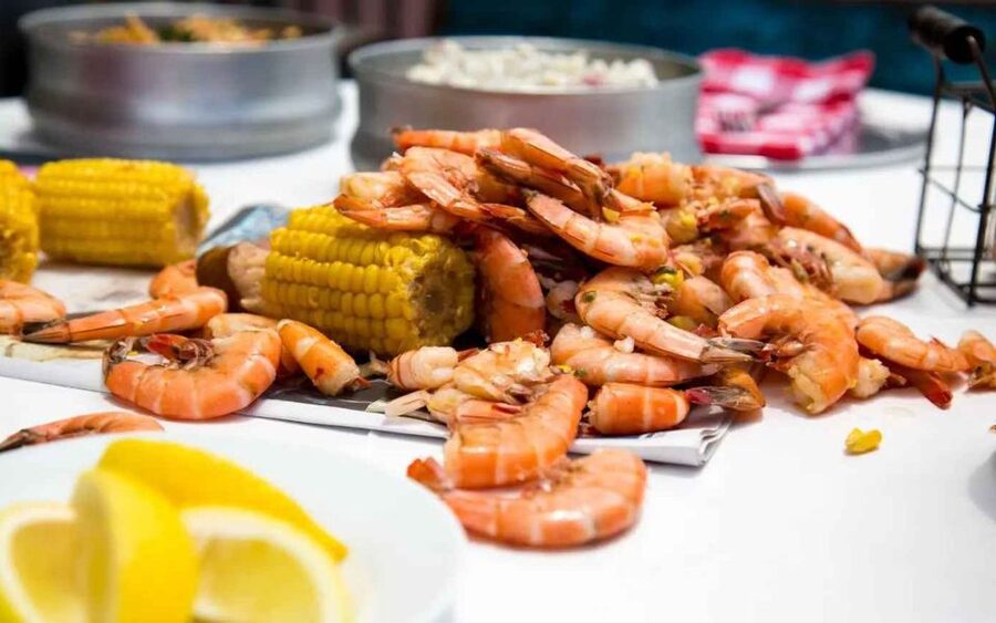 New Orleans: Shrimp Boil Experience in French Quarter - Alligator sausage and Gulf shrimp
