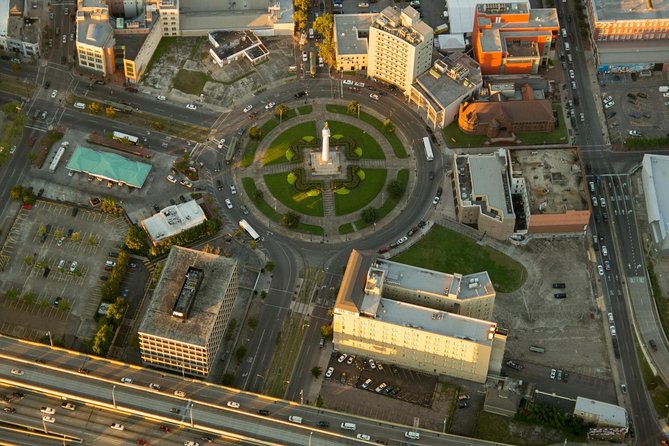 New Orleans Sightseeing Flight - Comfort, heat, and small-plane realities