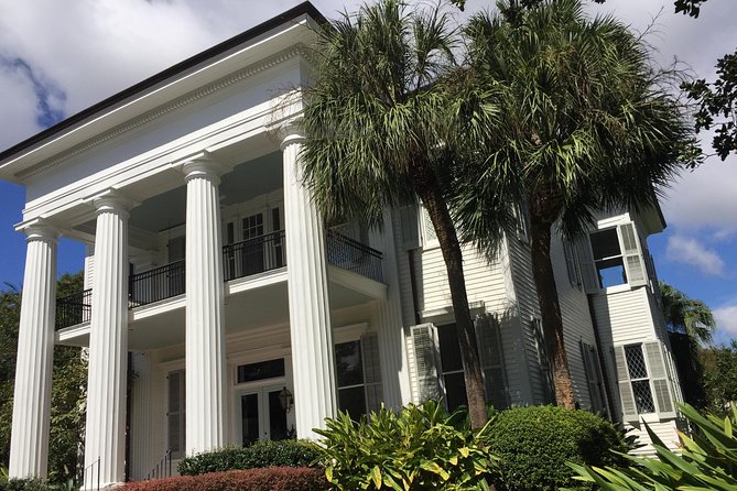 New Orleans Small-Group Garden District Walking Tour - What you see at Lafayette Cemetery No. 1