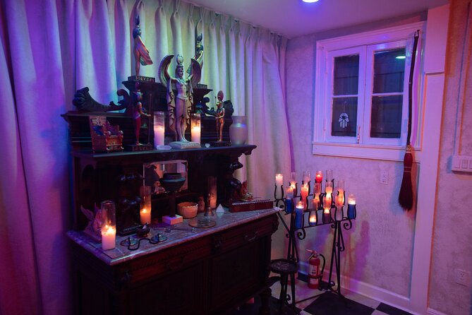New Orleans Spirits & Spells: Witchcraft, Voodoo, and Ghost Tour - Old Ursuline Convent and the story of women healers
