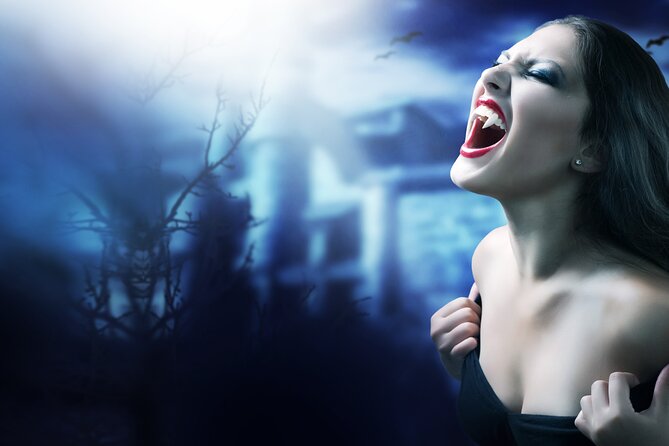 New Orleans Vampire Walking Tour - The vampire tavern and the practical bar break