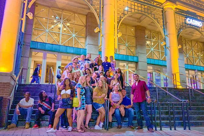 New Orleans VIP Bar and Club Crawl - Games and group chemistry