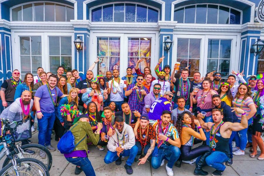 New Orleans: VIP Bar and Club Crawl Tour with Free Shots - Flip cup gets strangers talking