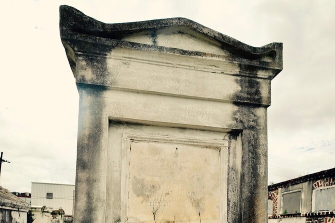 New Orleans Voodoo, Storyville, Treme, Walking Tour - The Tomb of the Unknown Slave