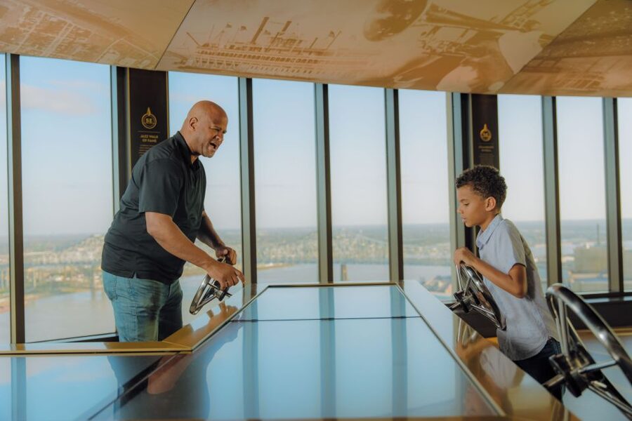 New Orleans: Vue Orleans Observation Deck Entry Ticket - The high-speed ride to 33 stories