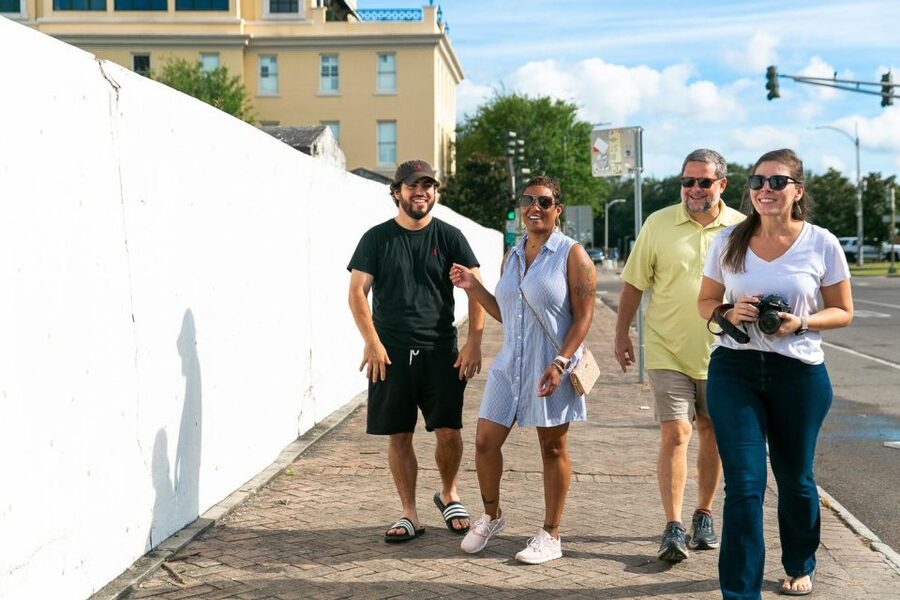 New Orleans: Walking Tour Inside St. Louis Cemetery No. 1 - Learning how New Orleans buries its dead