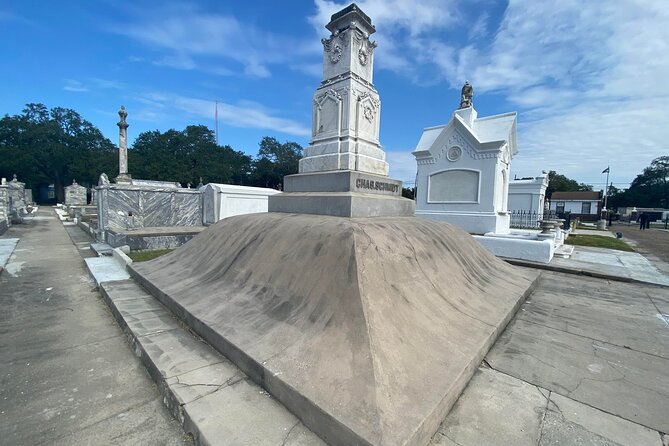 Night Cemetery Insiders Bus Tour in New Orleans - Inside Masonic Cemetery: Angular Paths and Shared Tombs