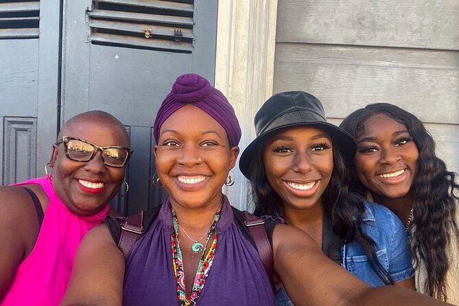 Nola Voodoo Walking Tour with High Priestess Guide in New Orleans - The guide matters more than the scenery