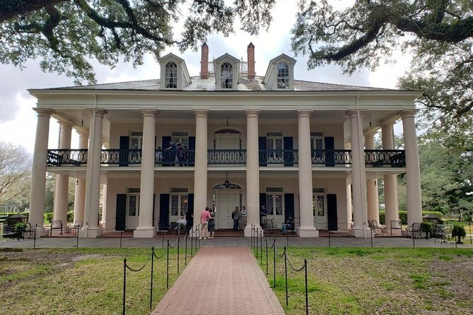 Oak Alley and Laura Plantation Tour with Transportation from New Orleans - Laura Plantation and the Creole story