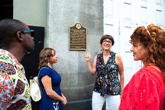 Private French Quarter & Garden District Tour: Walk and Drive Combo - Why the private format matters