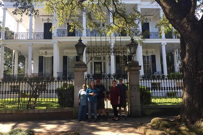 Private Garden District Walking Tour With Lafayette Cemetery No 1 - The three-hour schedule needs a quick check
