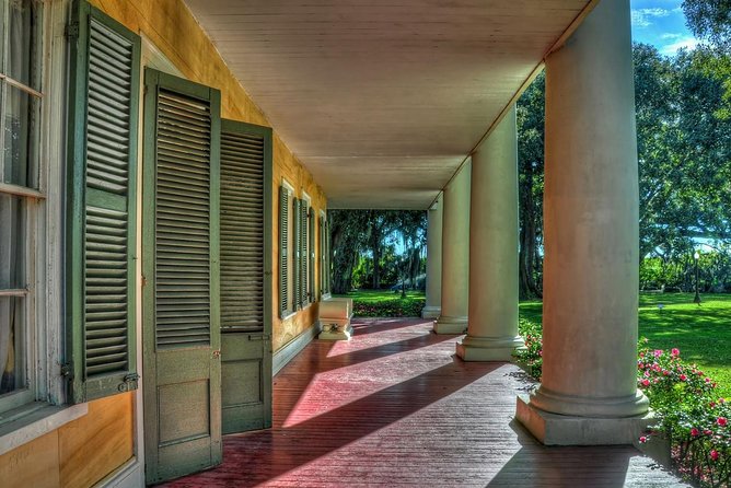 Private Louisiana Plantations Tour with Gourmet Lunch from New Orleans - Transport, timing, and group size
