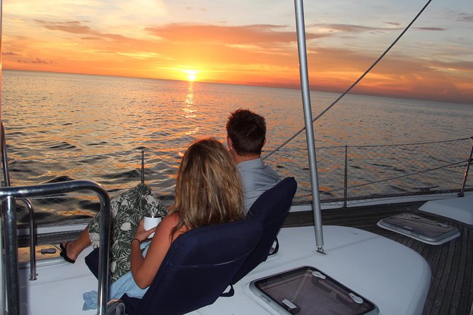 Private New Orleans 2-Hour Sail Aboard a Luxury Yacht - Why a Lake Pontchartrain sail feels different from New Orleans sightseeing
