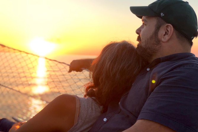 Private New Orleans 2-Hour Sail Aboard a Luxury Yacht - Seeing the Lake Pontchartrain Causeway from the water