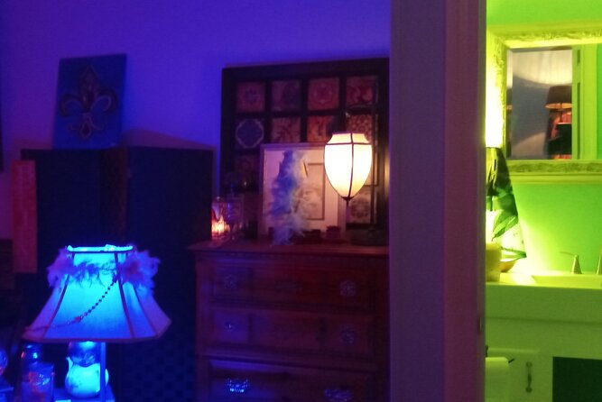 Private Tour and Seance at the House on Bourbon - What the séance actually involves