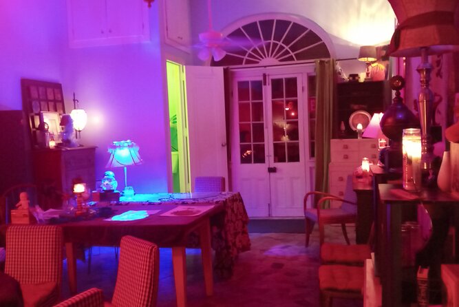Private Tour and Seance at the House on Bourbon - Timing, delays, and the one-to-three-hour range