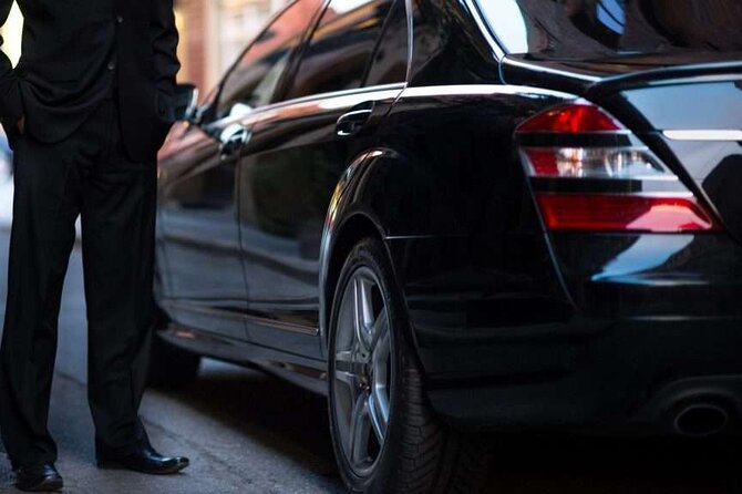 Private Transfer in a Luxury Vehicle to and/or from MSY Airport - Door 11 and the airport handoff