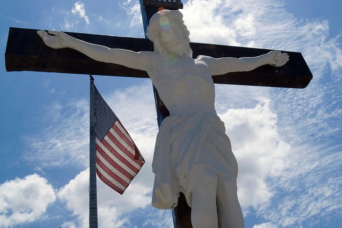 Saints and Sinners Walking Tour in New Orleans - Why the saints and sinners theme works