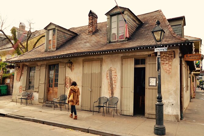 Scandalous Cocktail Hour Tour - Lafitte’s Blacksmith Shop and the darker side of the Quarter
