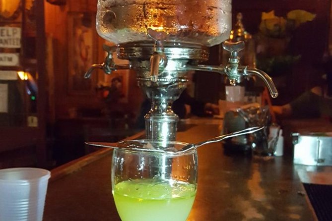 Scandalous Cocktail Hour Tour - Walking, timing, and group size
