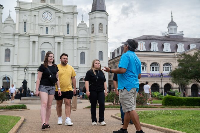 Small-Group French Quarter History Walking Tour - What the guide adds to the experience