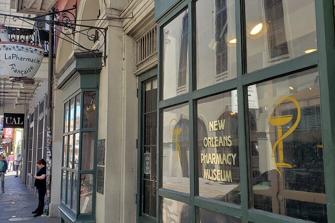 Small Group Local's Guide to the French Quarter Tour - Starting at Jackson Square