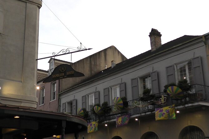 Spooky Family-Friendly Ghost Tour in New Orleans - The guides shape the experience