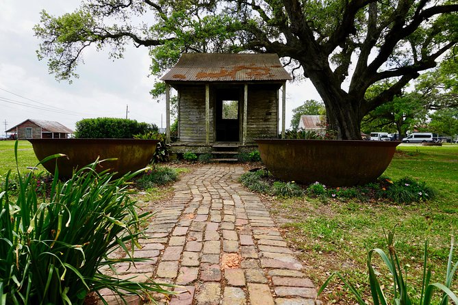 St. Joseph Plantation Tour - A quieter choice along River Road