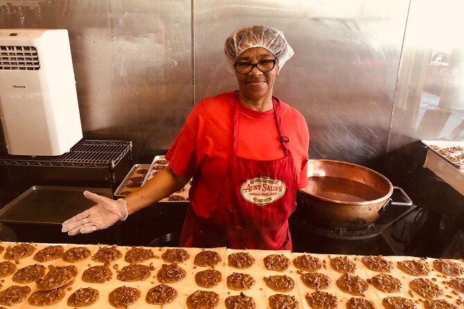 The Premier New Orleans Food Tour - Jambalaya Brings the One-Pot Lesson to Life