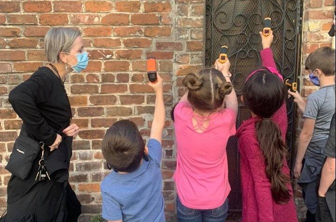 Twilight Tour- Hauntings for Tweens (8 - 12 y.o.) - Gallier House and the rituals of mourning