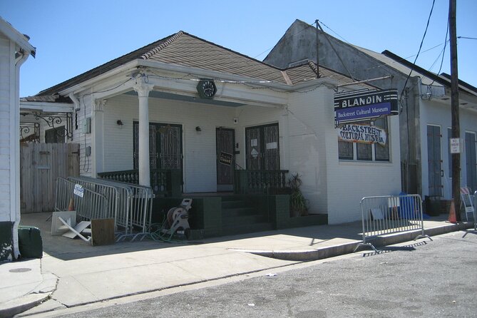Walking the Tremé: A Self-guided Audio Tour of New Orleans - How the GPS narration works in practice