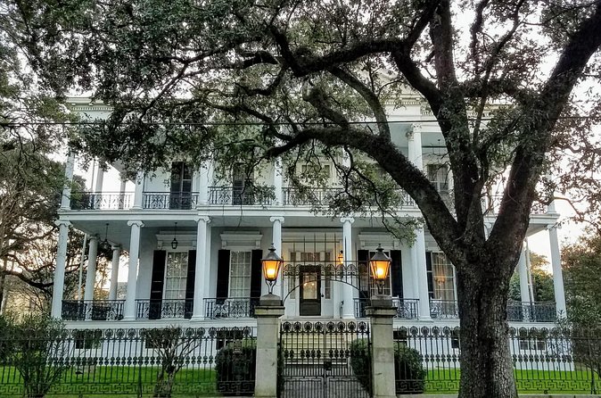 Witches Coven Walking Tour in New Orleans - The guides make the difference